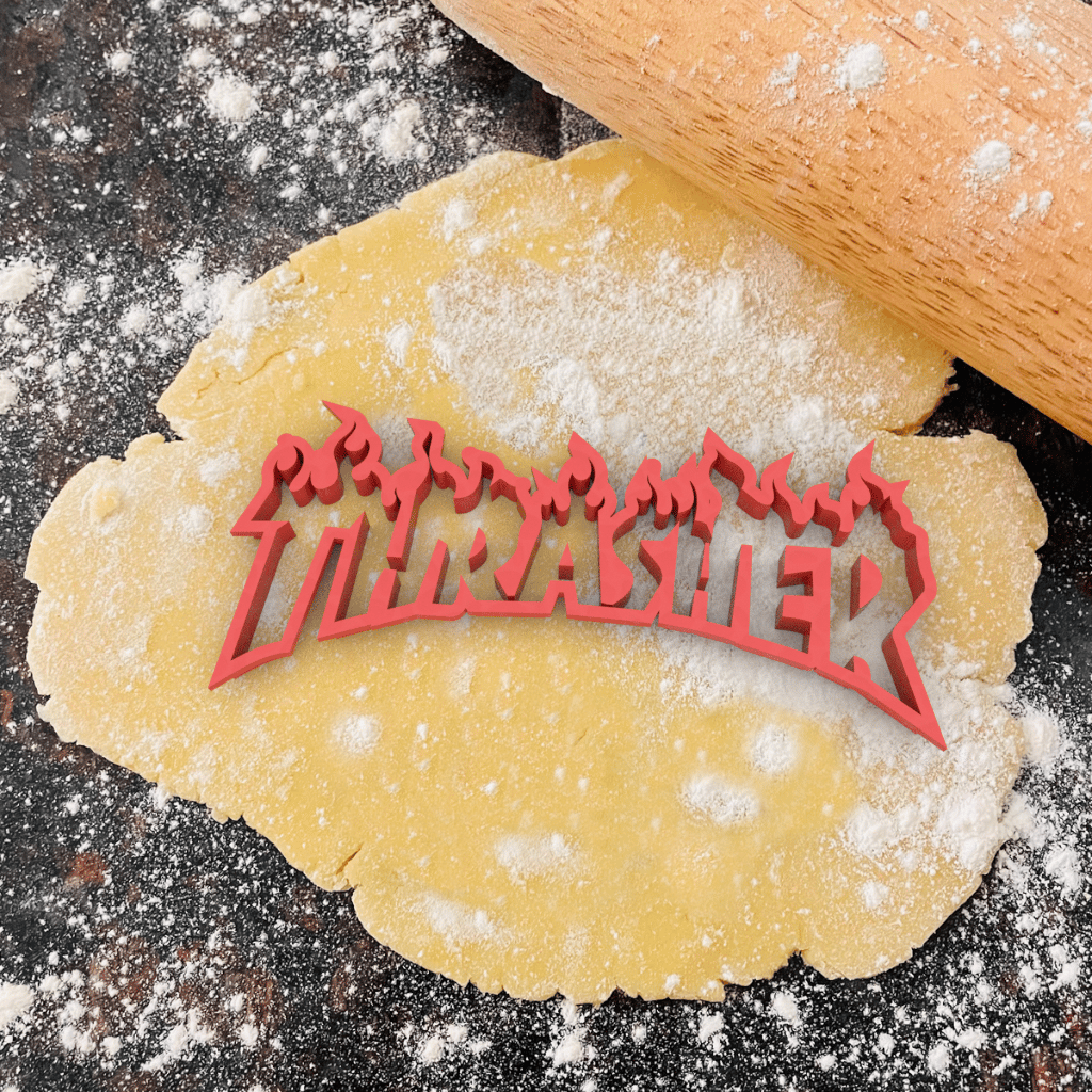 Trasher - logo | Vykrajovátko